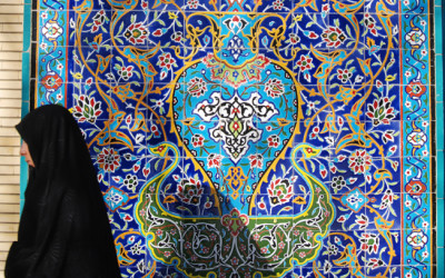 Journeys in Iran: Persia, picnics, pomegranates & poetry