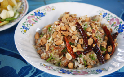 Recipe for Nam Khao – Lao Crispy Rice Salad